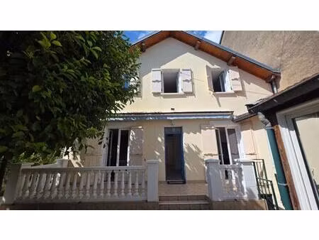 nouvelle opportunité à aix-les-bains : grande maison familiale proche centre  espace  calm