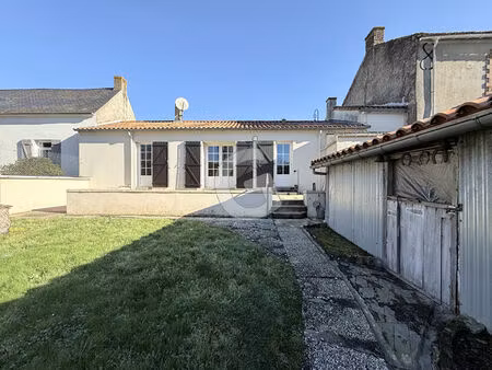 maison - 3 pieces - 67 m² - a vendre - moutiers les mauxfaits