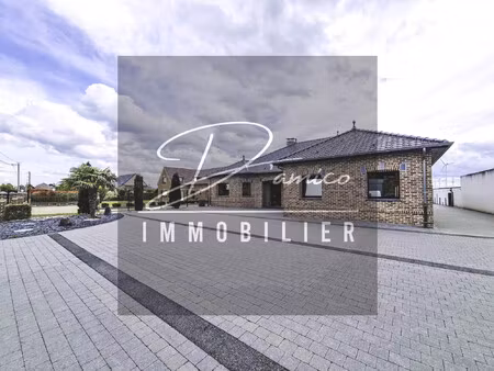 maison individuelle haut de gamme plain-pied 214 m² avec sous-s