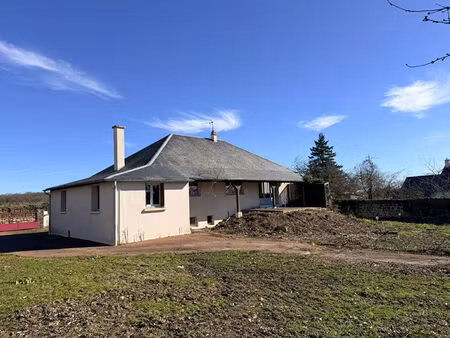 vente maison 7 pièces  128.00m²  distré