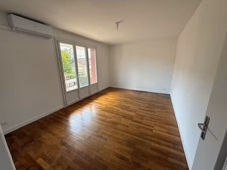 2 rue leon paviot 69500 bron