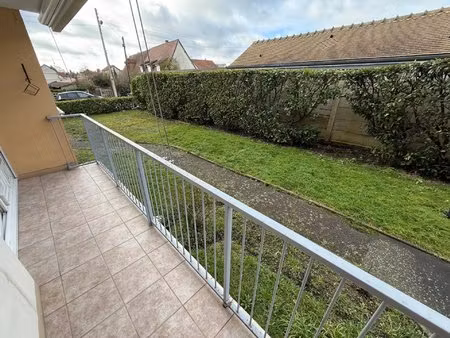 appartement t4 avec balcon et parking