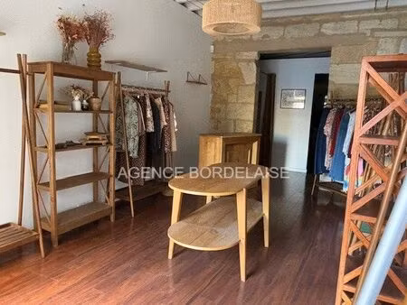 bordeaux  local commercial d'environ 35m².