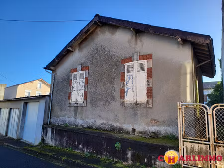petite maison avec jardin à rénover