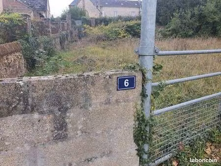 vente terrain à moulins-la-marche (61380) : à vendre / moulins-la-marche