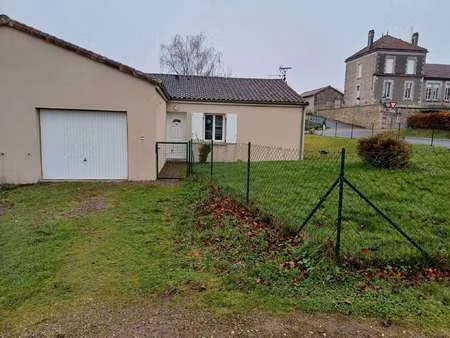 vente maison à manot (16500) : à vendre / 79m² manot