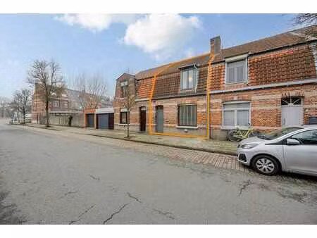 aangename woning met grote tuin vlakbij de binnenstad!