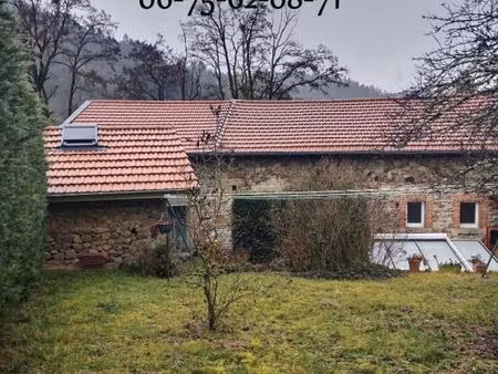 beauzac restaurant avec son habitation et son gîte sur 1000m² de terrain clos 299 000