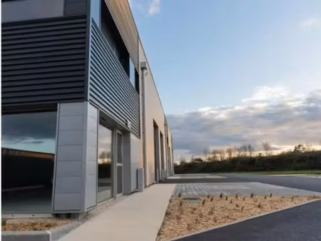 local d'activite - entrepôt a vendre