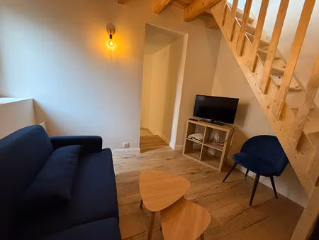 location appartement 1 pièce  33.00m²  les cabannes