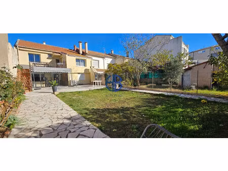 quartier mairie ? maison t6 entièrement rénovée avec jardin et garage