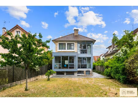 fiorella - maison de 200m2 à vendre au vésinet