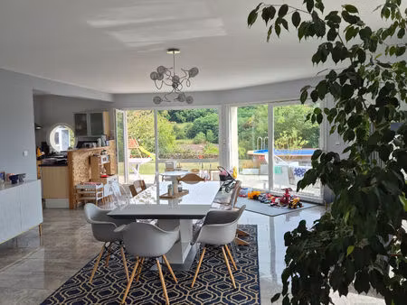 maison 4 chambres  proche besançon