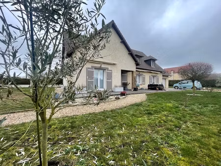 maison familiale 5 piéces de 130m2 de plain pied