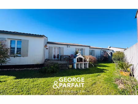 maison loix 6 pièces 125 m2