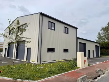 fleurines - location local d'activite 168 m²