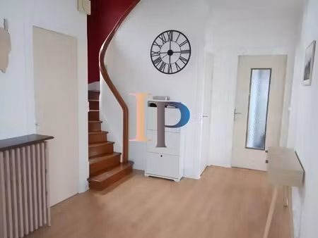 maison la clayette 1h15 lyon 45 min tgv