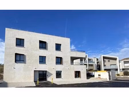 location bureau grabels 601 m²