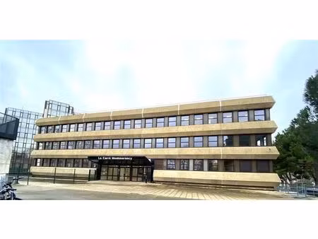 location bureau montpellier 454 m²