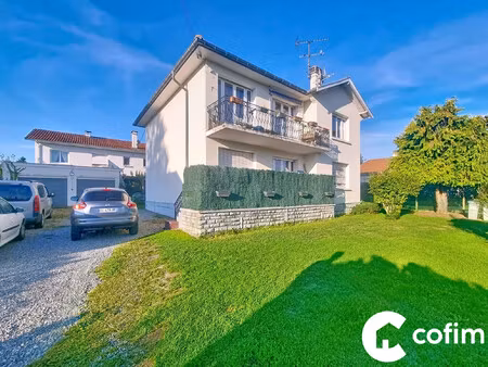 pau nord – immeuble de rapport : maison divisée en 2 appartem