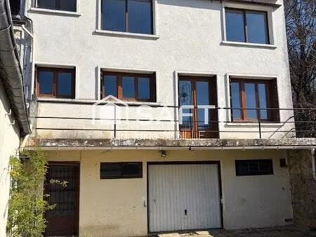 maison 3 pièces  jardin et garage  fort potentiel