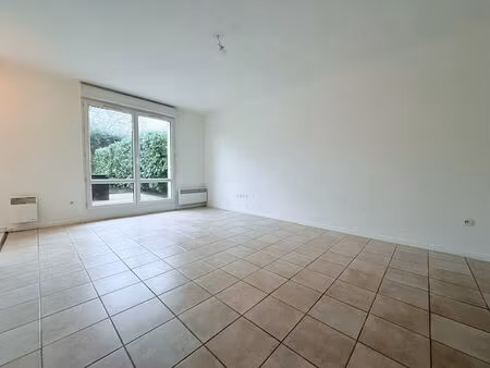 appartement 1 pièces 31 m² à louer fontenay-le-fleury 78330 ? | era immobilier