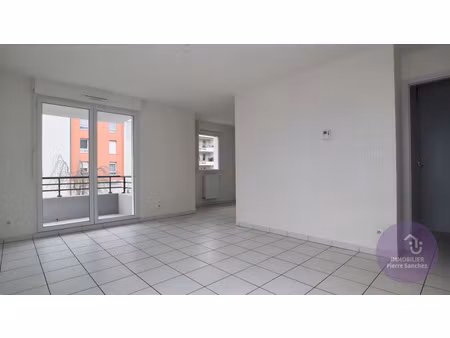 souffelweyersheim - t2 43.60 m² avec balcon  cellier et 2 parkings