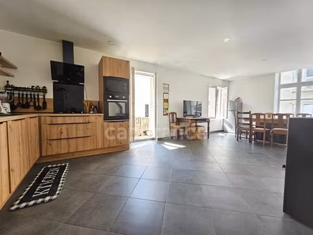 vente maison 5 pièces 109 m² à panissières (42360)  110 000 €