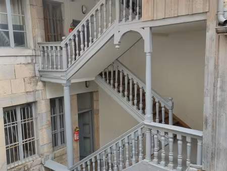 appartement 36 m² 2 pieces sur cour