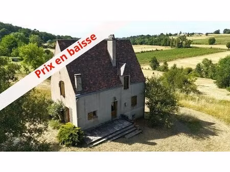 agréable maison familiale avec garage  sur terrain de 2.8 ha proche puy-l’evêque