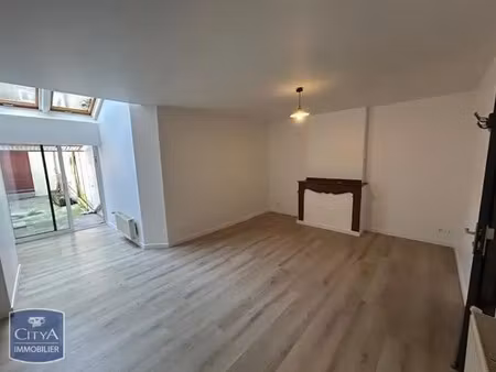 appartement à louer 2 pièces 52.37 m² - pamiers (09) - 455€