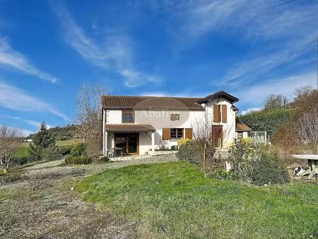 vente maison 4 pièces 220 m² à marciac (32230)  166 000 €