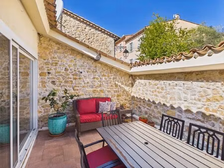 charmante maison de village avec terrasse et garage - montauroux