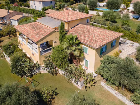 vente maison 5 pièces 215 m² gattières (06510)