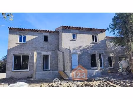 vente maison 4 pièces 82 m² lambesc (13410)