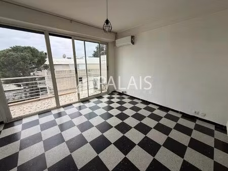 location appartement 1 pièce 20 m² à saint-laurent-du-var (06700)