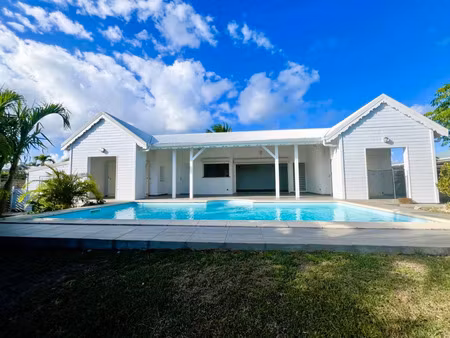 villa de qualité à saint-françois