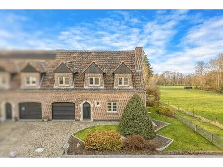 fantastisch gelegen  half open bebouwing te londerzeel st jozef