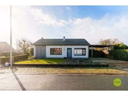 rustig gelegen bungalow met 3 slaapkamers in pelt