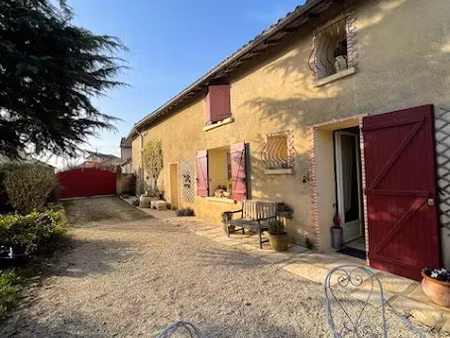 vente maison 6 pièces 146 m² à saint-saviol (86400)  220 000 €
