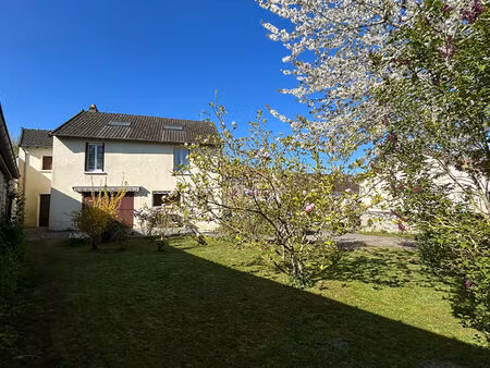 vente maison 7 pièces  152.73m²  châtres
