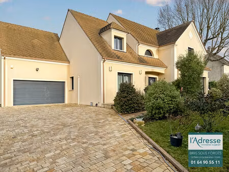 vente maison 9 pièces  210.00m²  fontenay