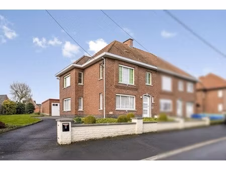 huis te koop in koolskamp met 4 slaapkamers