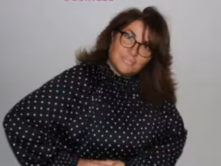 murs 240 m² / immeuble de rapport/ locaux pro et 2 appartements dont 1 loué