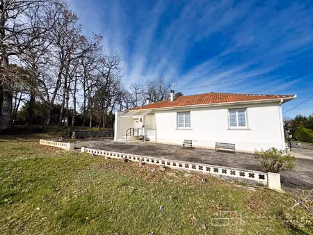 vente maison 5 pièces 145 m² auch (32000)