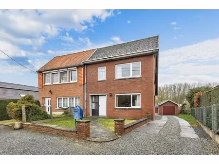 huis te koop in roosdaal met 3 slaapkamers