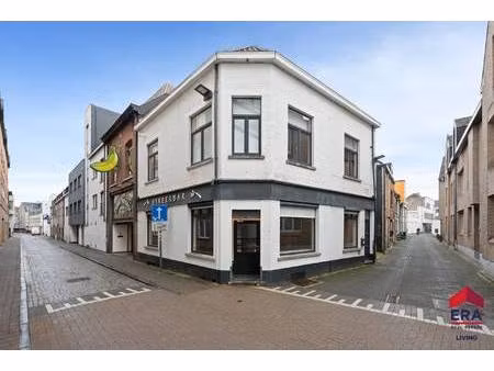 commercieel te koop in aalst met 3 slaapkamers