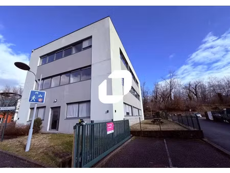 location bureau bernin 38190