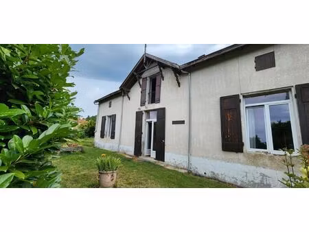 grand potentiel pour cette maison à rénover