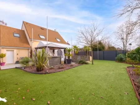 vente maison 8 pièces 112 m² à boissets (78910)  419 000 €